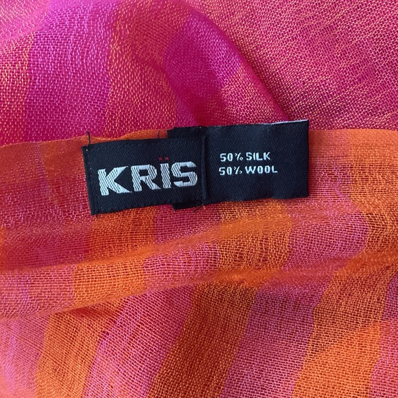 Kris wool/Silk Pashmina, Vibrant Pink and Orange 29”x70” - Picture 3 of 3